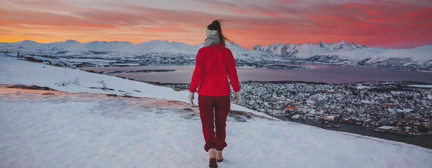 Fargerik vinter i Tromsø i Nord-Norge