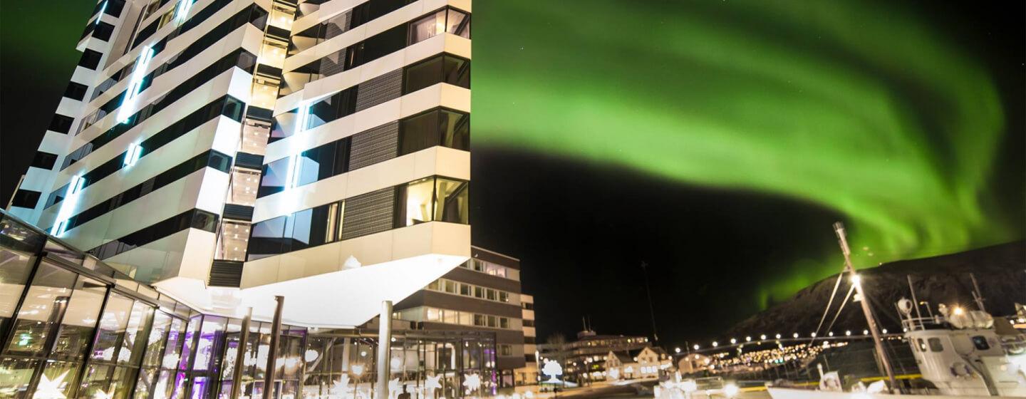 Clarion Hotel The Edge and northern lights in Tromso
