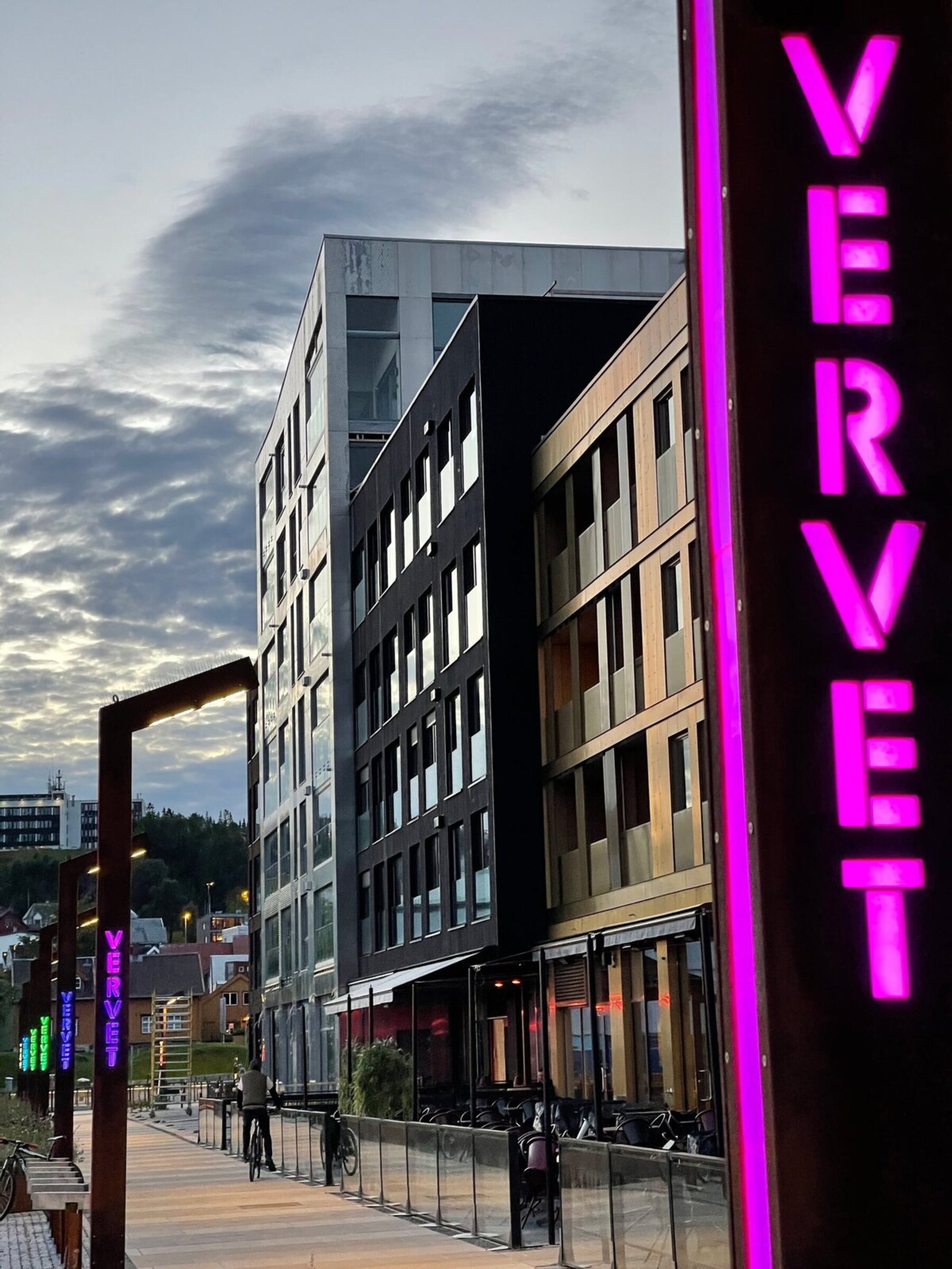 Vervet harbour promenade 2022