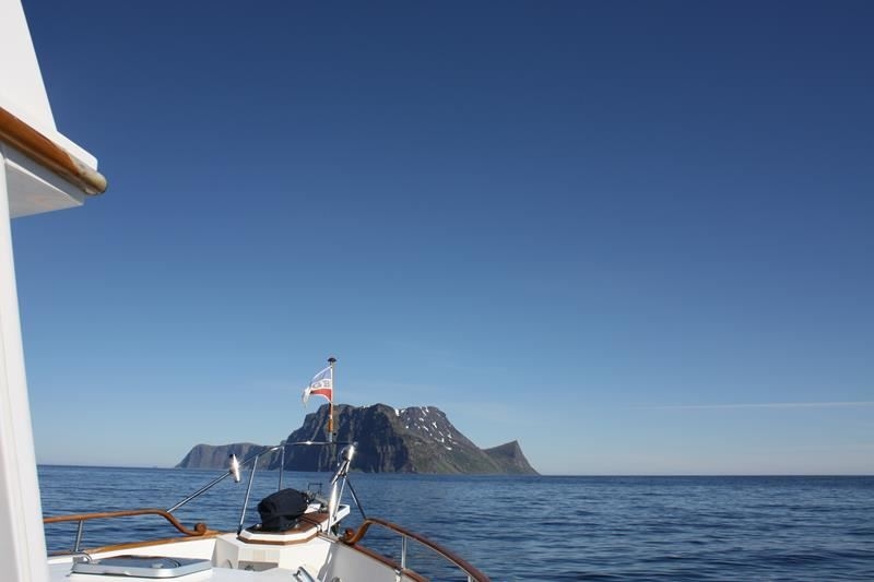Boat- and Fishing Tours with Hoel Sjøtransport