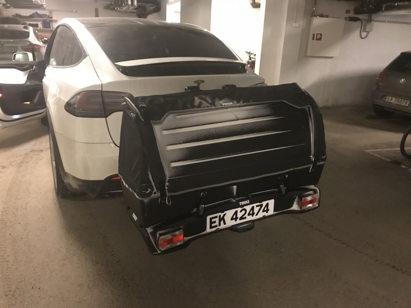 En vakker Midnattssol tur fra Tromsø med vår eco-vennlige Tesla Model X