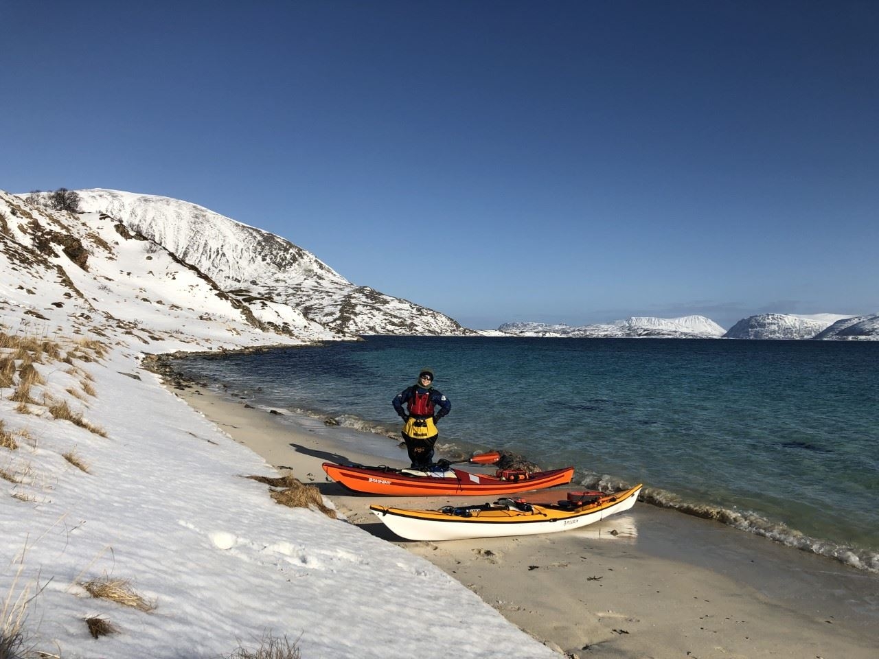 Tre dagers Arctic Camp med padling, ski og truger