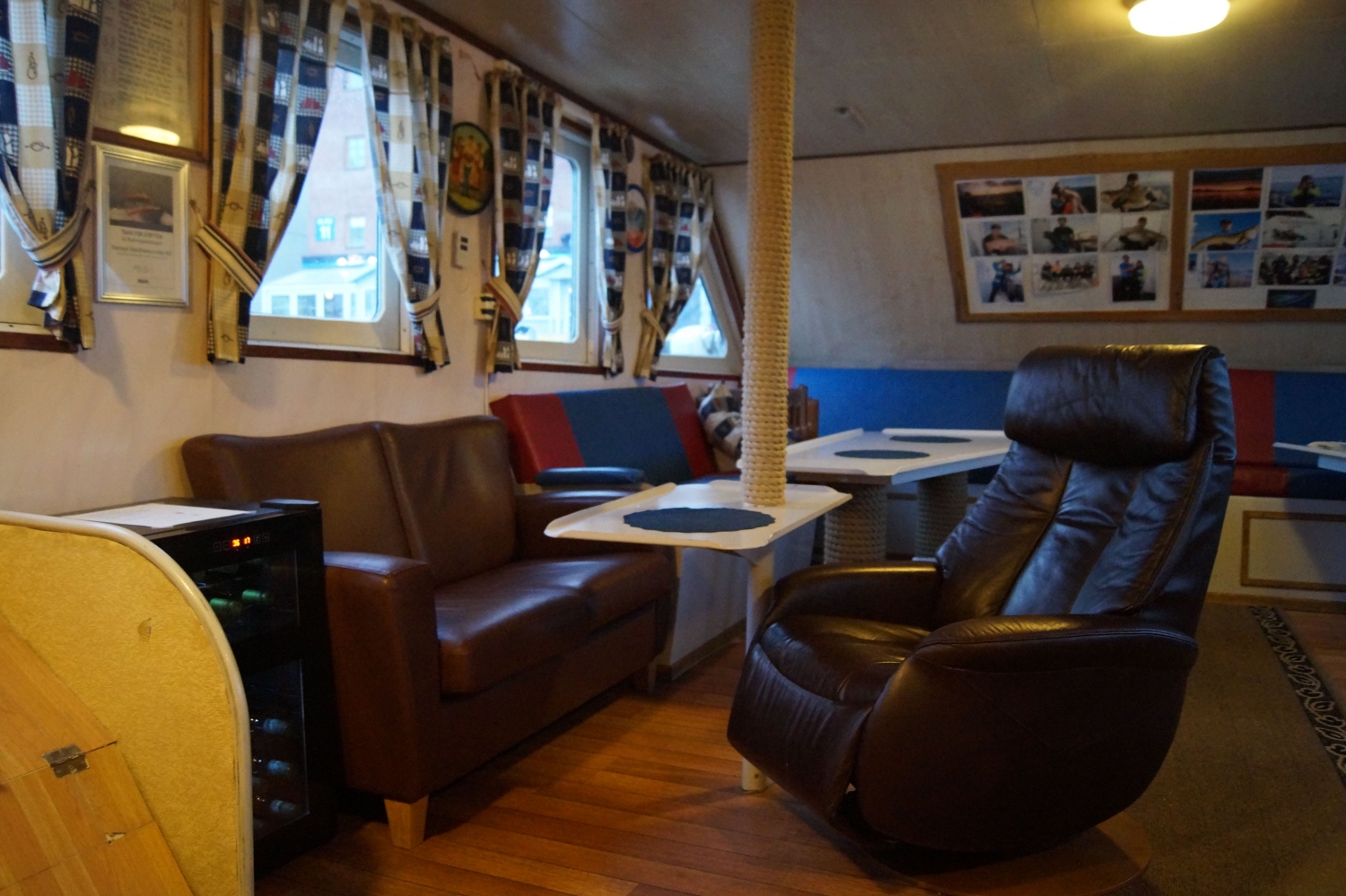 Inside of the catamaran MB Havcruise