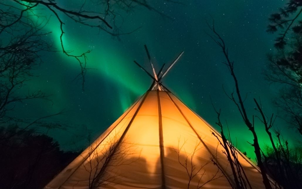Northern Lights Chase to Aurora Camps