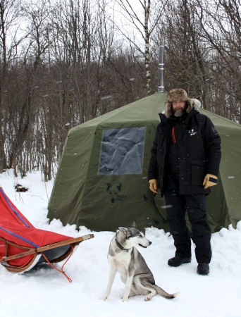 Tent, sled and husky
