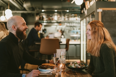 Couple eating in restaurant in Tromsø