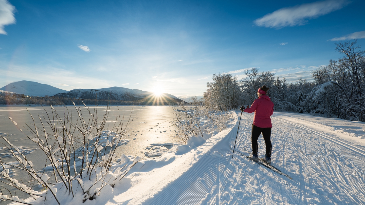 Dame på ski i Tromsø