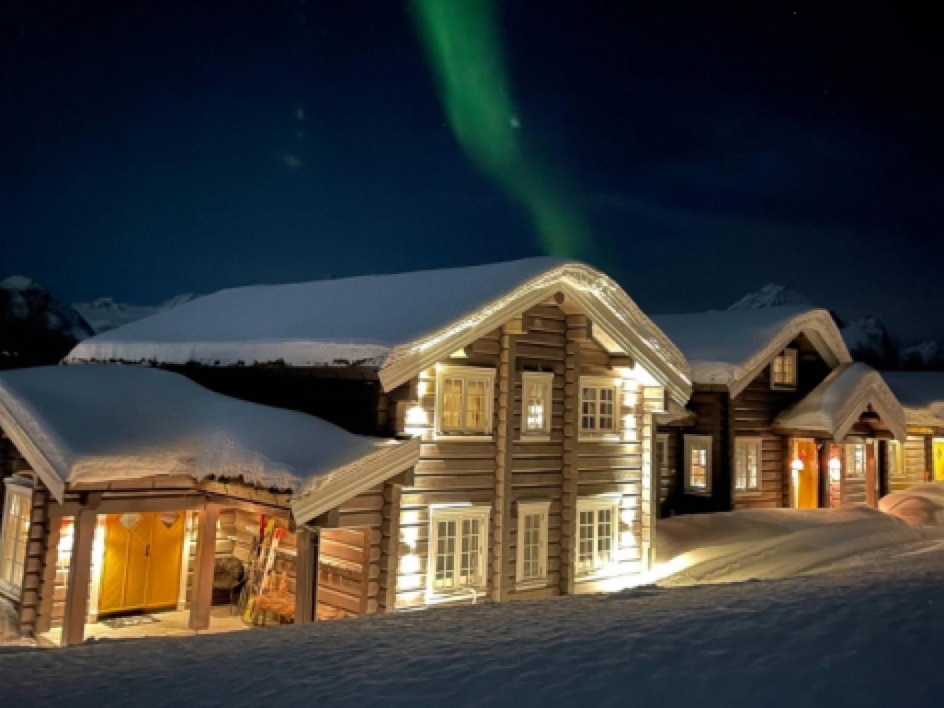 Lyngen Lodge north of Tromsø