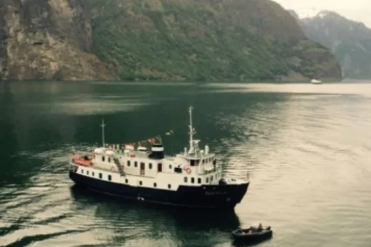 Mid Day Polar Expedition Cruise - Ettermiddagsavgang