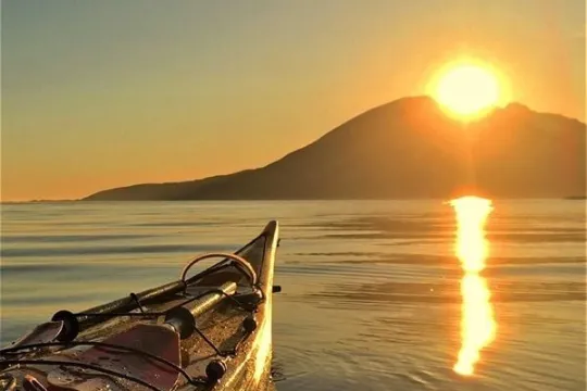 Kayak trip under the midnight sun