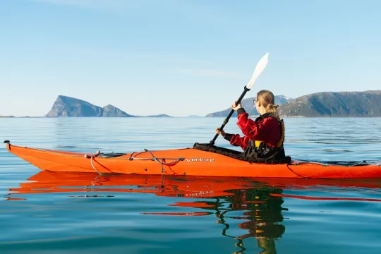 Ettermiddagstur med kajakk på Sommarøy uten transport