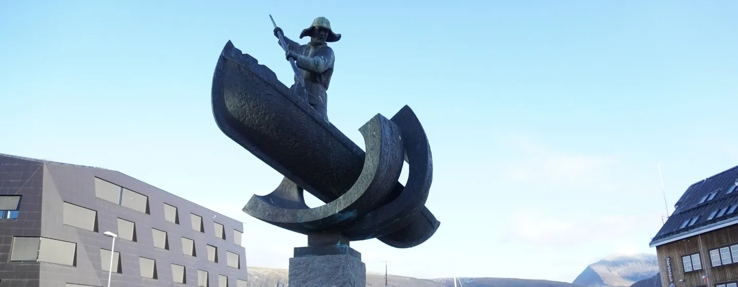 Fangstmonumentet på Stortorget i Tromsø