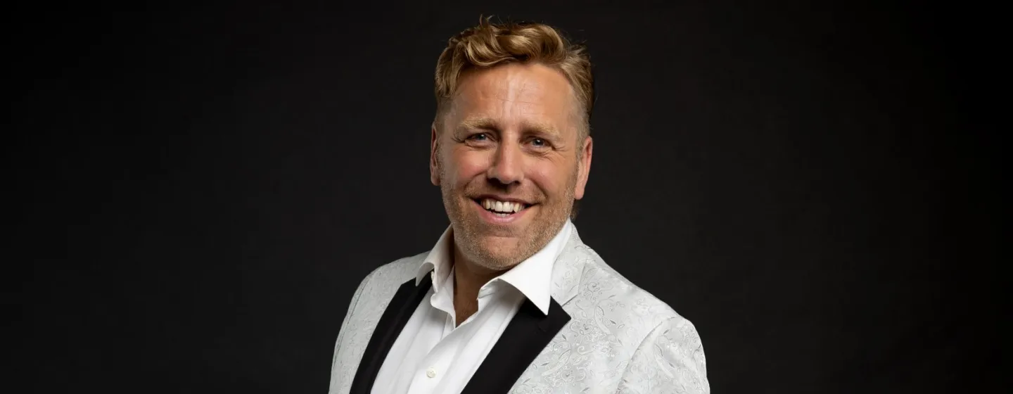 Picture of the artist