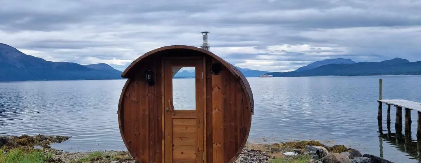 Icebath in the Norwegian sea