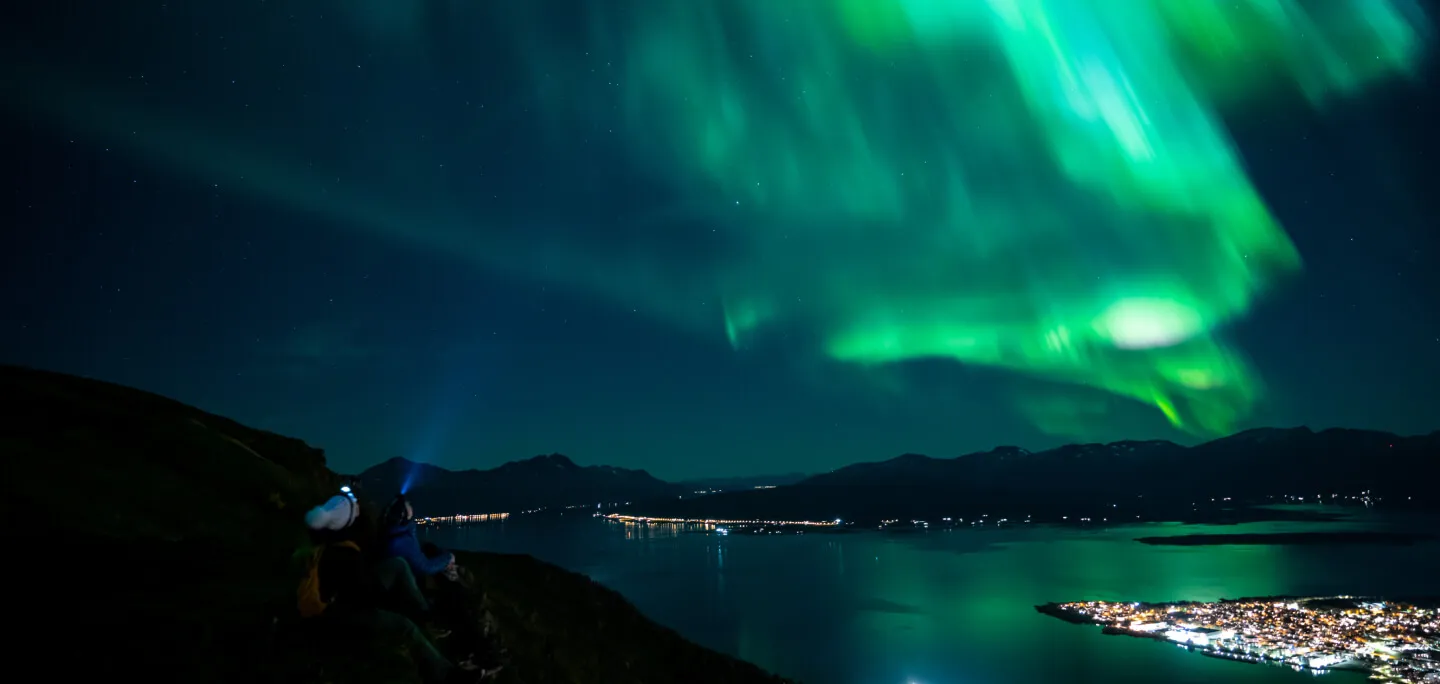 Northern lights above Tromsø in autumn