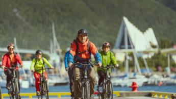 sommer sykkeltur i Tromsø