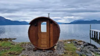 Icebath in the Norwegian sea